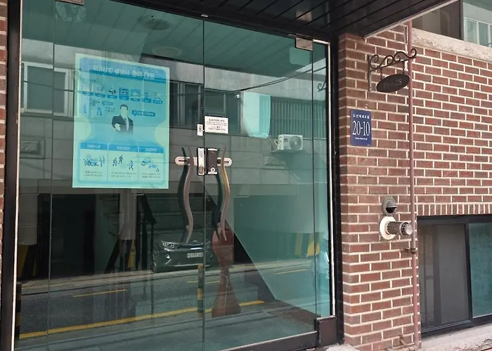 アパート 윤스테이 Yoon Stay, 3min To Shinsa Station
